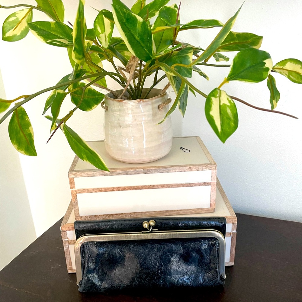 Hobo black vintage leather Rachel Wallet Clutch